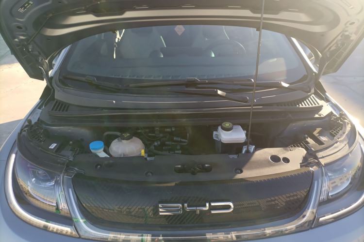 Used BYD Dolphin 2021 405 km Free Version Engine Bay