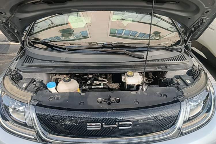 Used BYD Dolphin 2021 405 km Fashion Edition Engine Bay