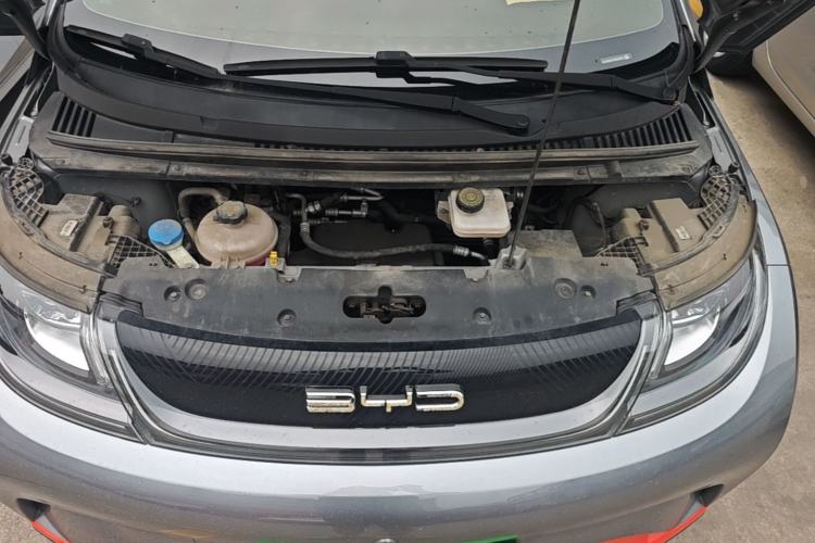 Used BYD Dolphin 2021 405 km Fashion Edition Engine Bay
