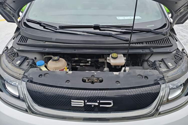 Used BYD Dolphin 2021 405 km Fashion Edition Engine Bay