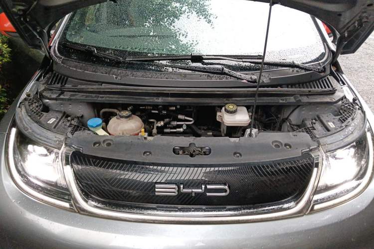 Used BYD Dolphin 2021 405 km Fashion Edition Engine Bay