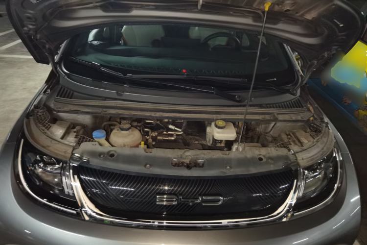 Used BYD Dolphin 2021 405 km Fashion Edition Engine Bay