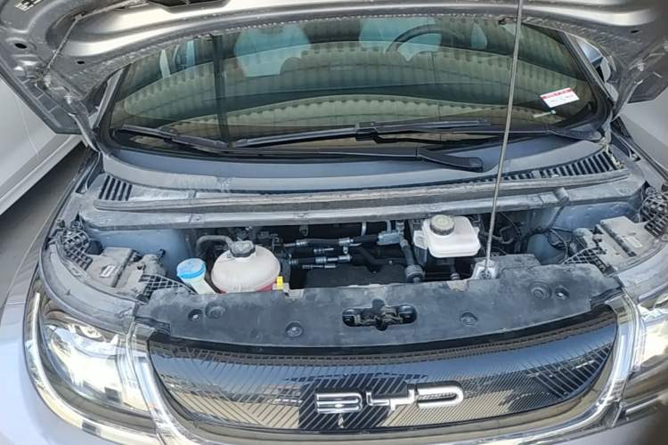 Used BYD Dolphin 2021 405 km Free Version Engine Bay