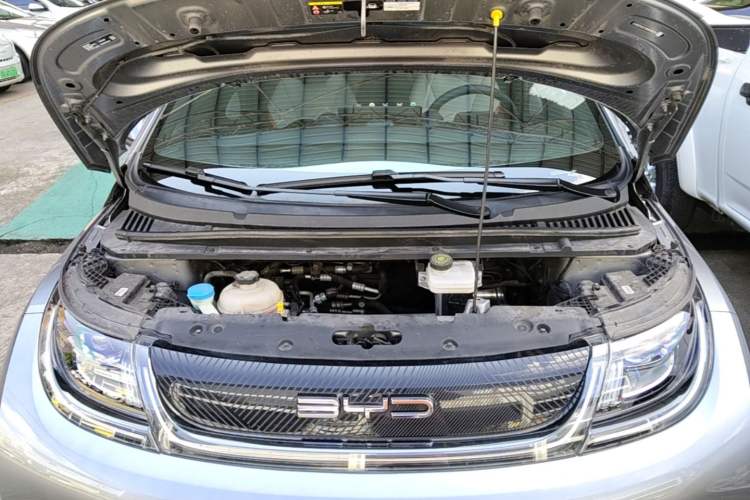 Used BYD Dolphin 2021 405 km Free Version Engine Bay