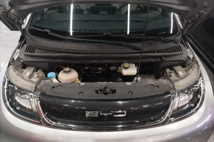 Used BYD Dolphin 2021 405 km Fashion Edition Engine Bay
