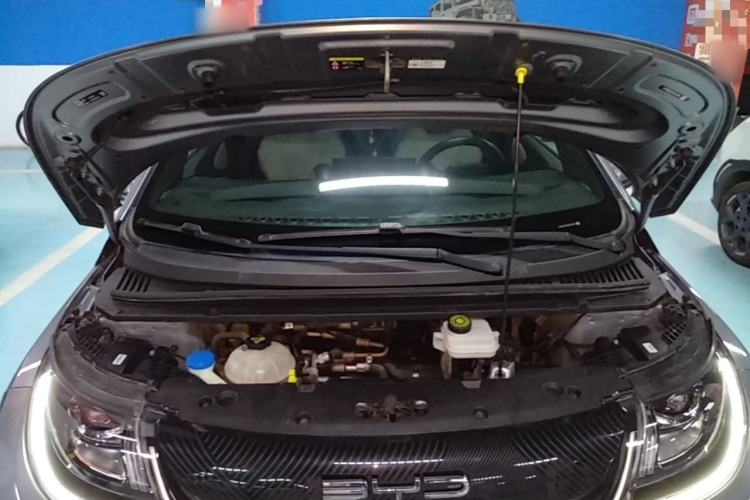 Used BYD Dolphin 2021 405 km Fashion Edition Engine Bay