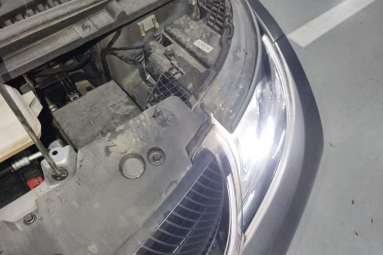 Used BYD Dolphin 2021 405 km Fashion Edition Engine Bay Left