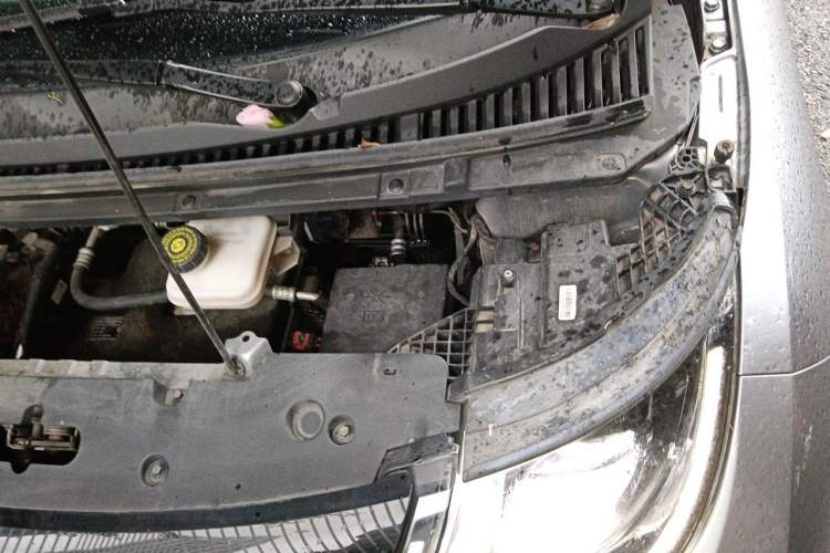 Used BYD Dolphin 2021 405 km Fashion Edition Engine Bay Left