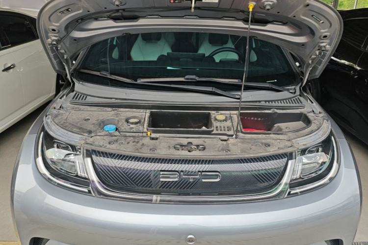 Used BYD Dolphin 2021 405 km Fashion Edition Engine Bay