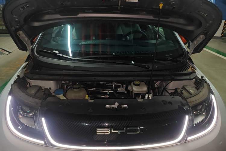Used BYD Dolphin 2021 405 km Fashion Edition Engine Bay