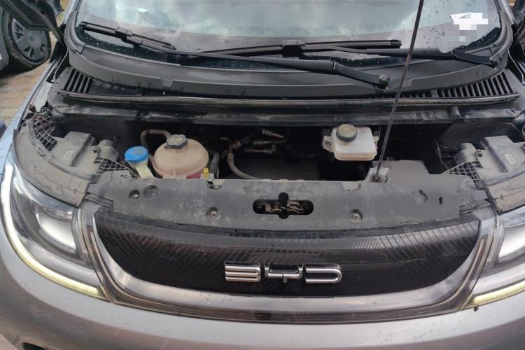 Used BYD Dolphin 2021 405 km Fashion Edition Engine Bay