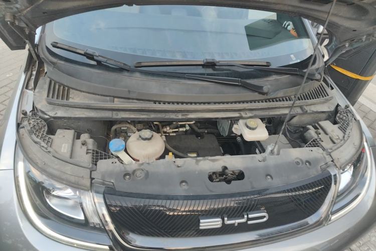 Used BYD Dolphin 2021 405 km Fashion Edition Engine Bay