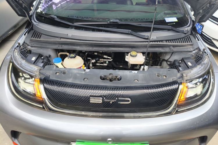 Used BYD Dolphin 2021 405 km Fashion Edition Engine Bay