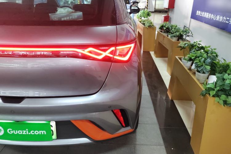 Used BYD Dolphin 2021 405 km Fashion Edition Exterior 2