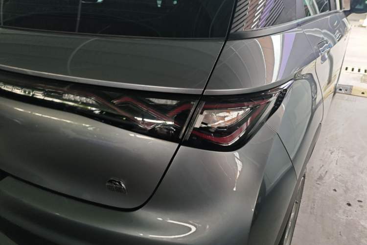 Used BYD Dolphin 2021 405 km Fashion Edition Exterior 2