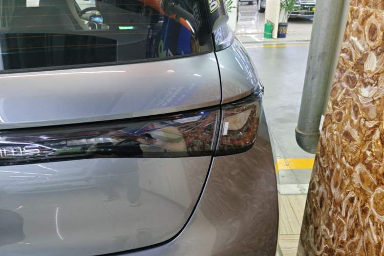 Used BYD Dolphin 2021 405 km Fashion Edition Exterior 3