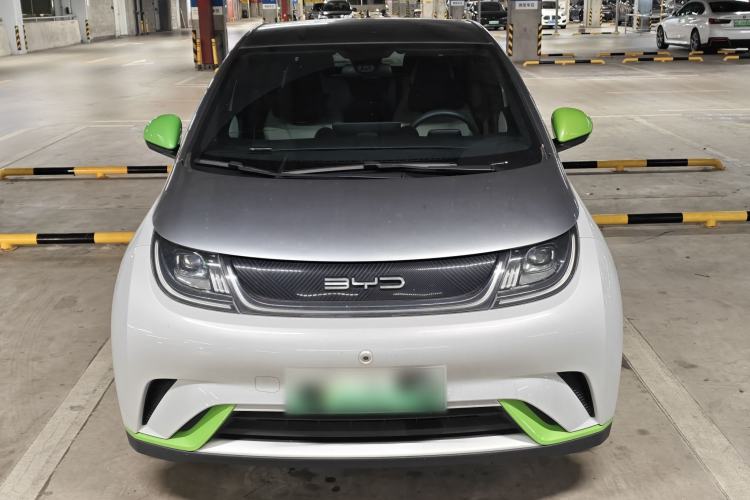 Used BYD Dolphin 2021 405 km Fashion Edition Exterior 3