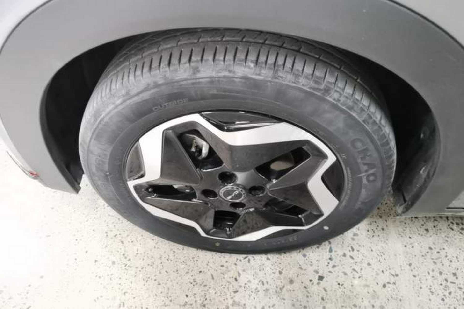 Used BYD Dolphin 2021 405 km Fashion Edition Exterior 4