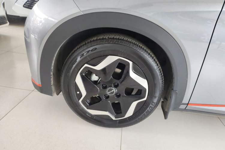 Used BYD Dolphin 2021 405 km Fashion Edition Exterior 4