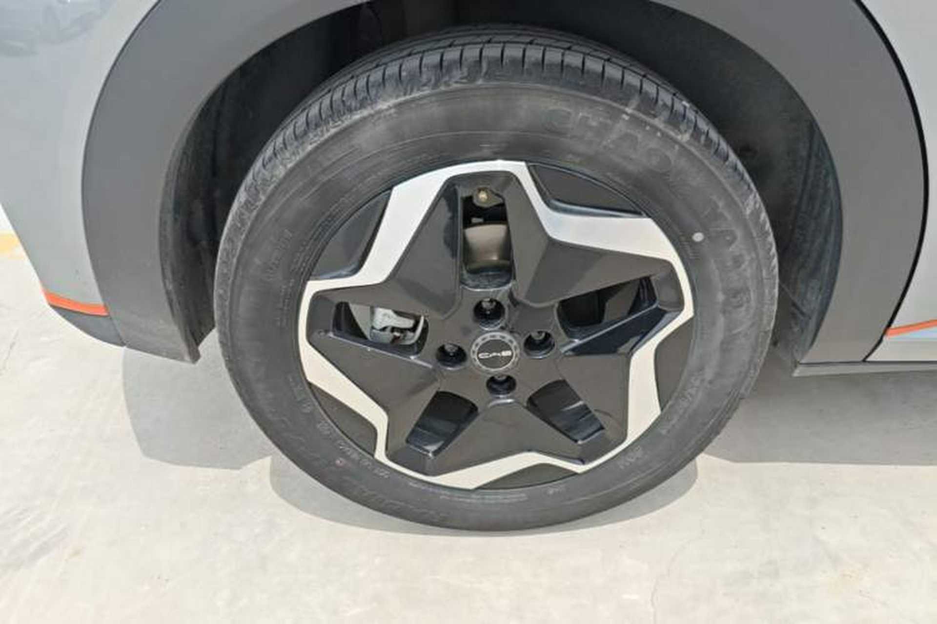 Used BYD Dolphin 2021 405 km Fashion Edition Exterior 5