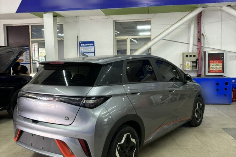 Used BYD Dolphin 2021 405 km Fashion Edition Exterior 5