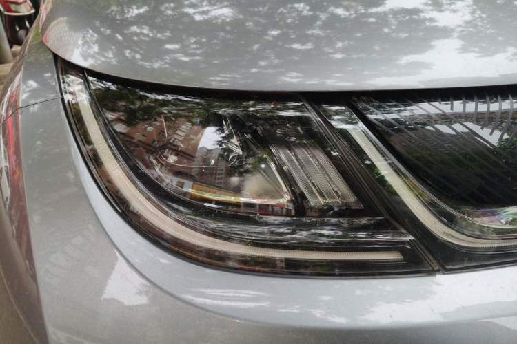 Used BYD Dolphin 2021 405 km Fashion Edition Exterior 6