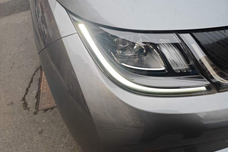 Used BYD Dolphin 2021 405 km Fashion Edition Exterior 6