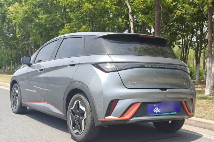 Used BYD Dolphin 2021 405 km Fashion Edition Exterior 7