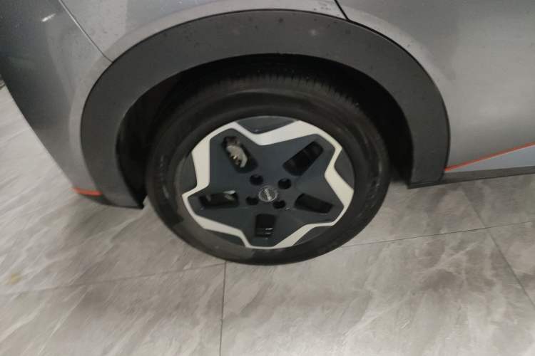 Used BYD Dolphin 2021 405 km Fashion Edition Exterior 8