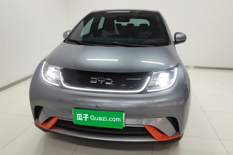 Used BYD Dolphin 2021 405 km Fashion Edition Front