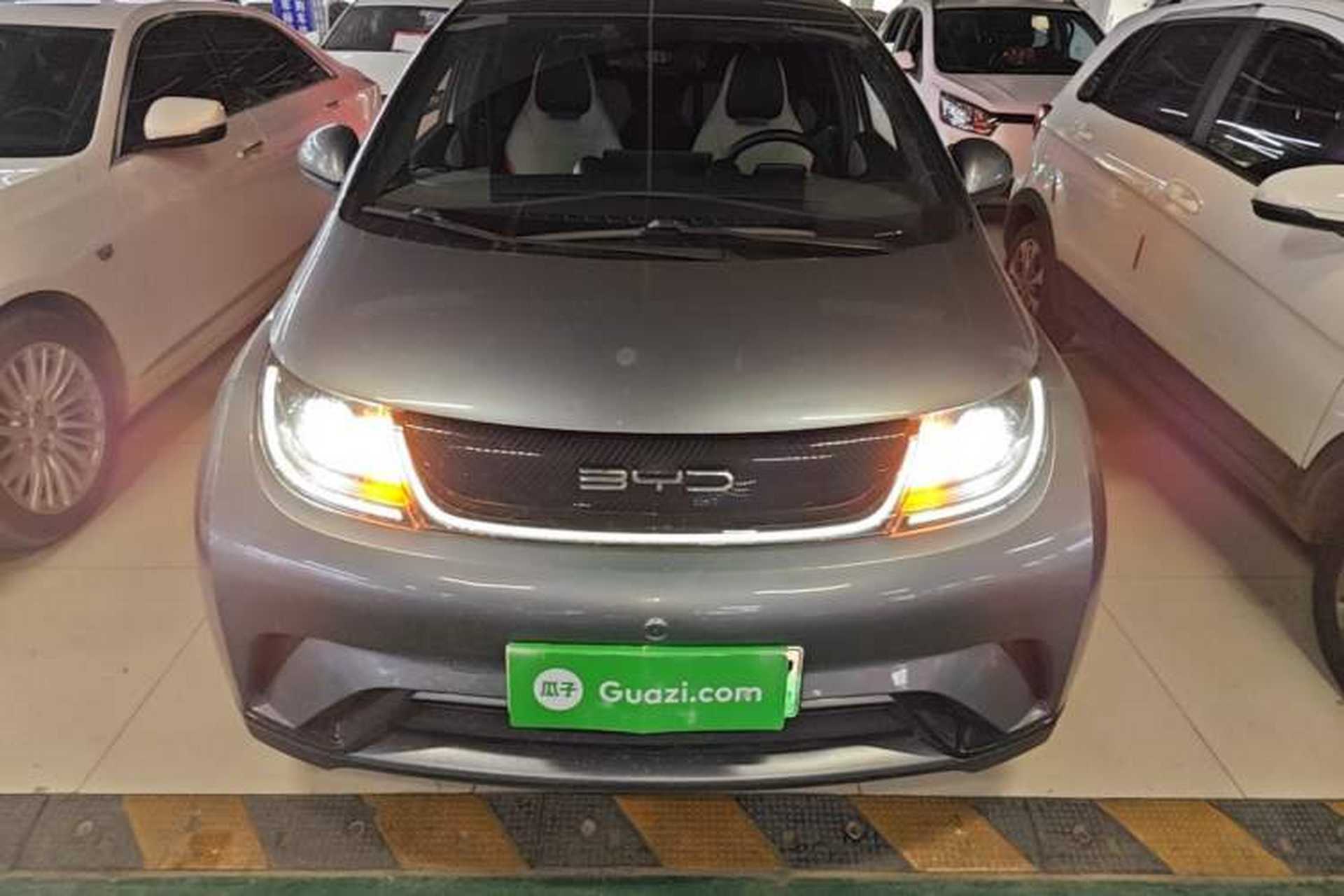 Used BYD Dolphin 2021 405 km Fashion Edition Front