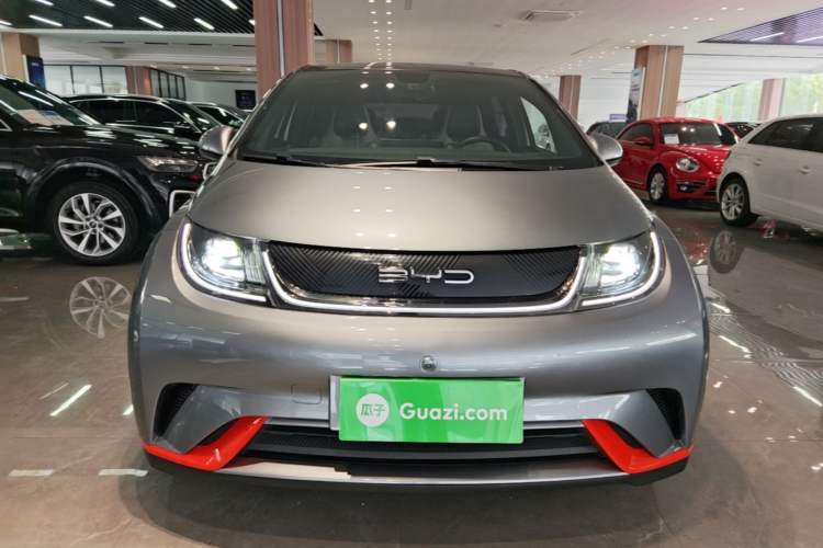 Used BYD Dolphin 2021 405 km Fashion Edition Front