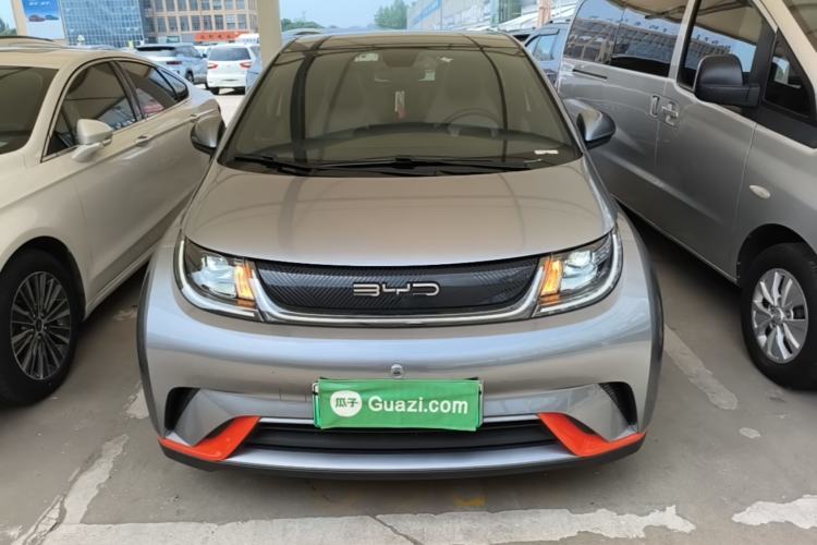 Used BYD Dolphin 2021 405 km Fashion Edition Front