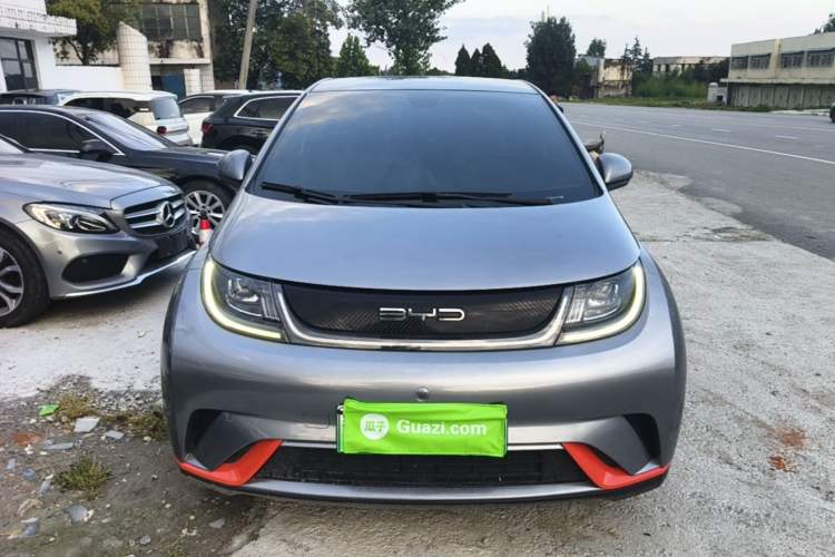 Used BYD Dolphin 2021 405 km Fashion Edition Front