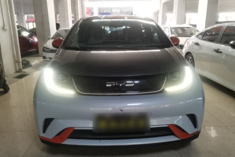 Used BYD Dolphin 2021 405 km Fashion Edition Front