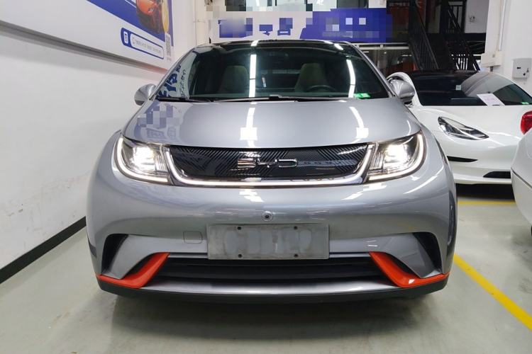 Used BYD Dolphin 2021 405 km Fashion Edition Front