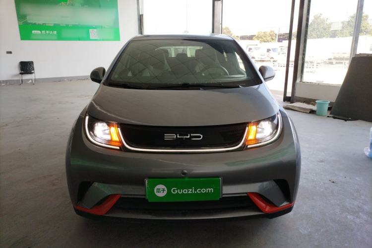 Used BYD Dolphin 2021 405 km Free Version Front