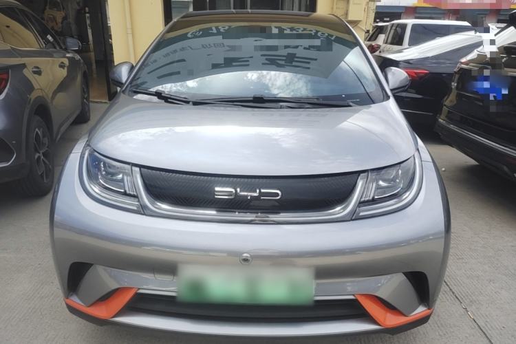 Used BYD Dolphin 2021 405 km Fashion Edition Front