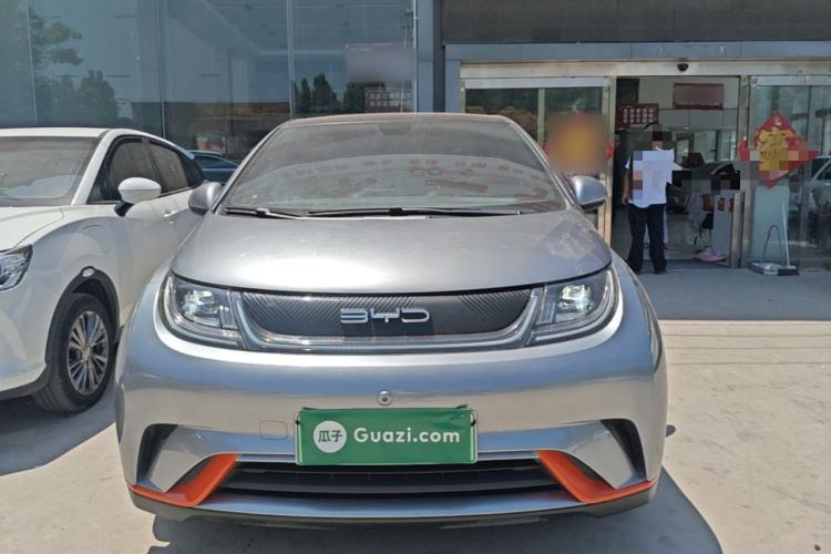 Used BYD Dolphin 2021 405 km Fashion Edition Front