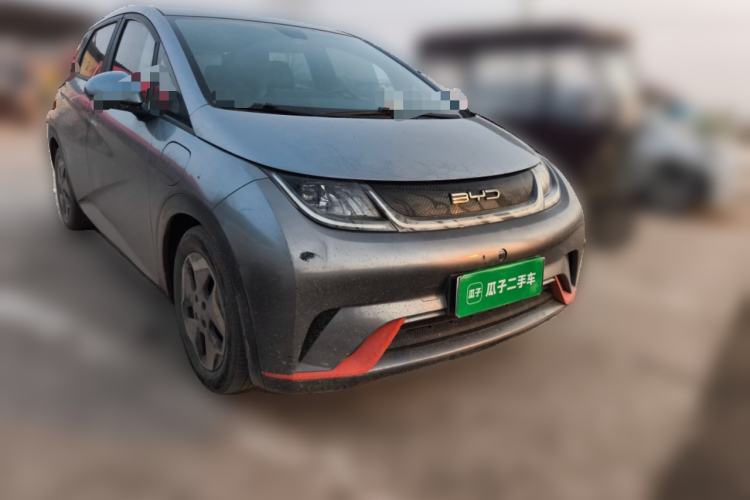 Used BYD Dolphin 2021 405 km Fashion Edition Front Right 45 Deg