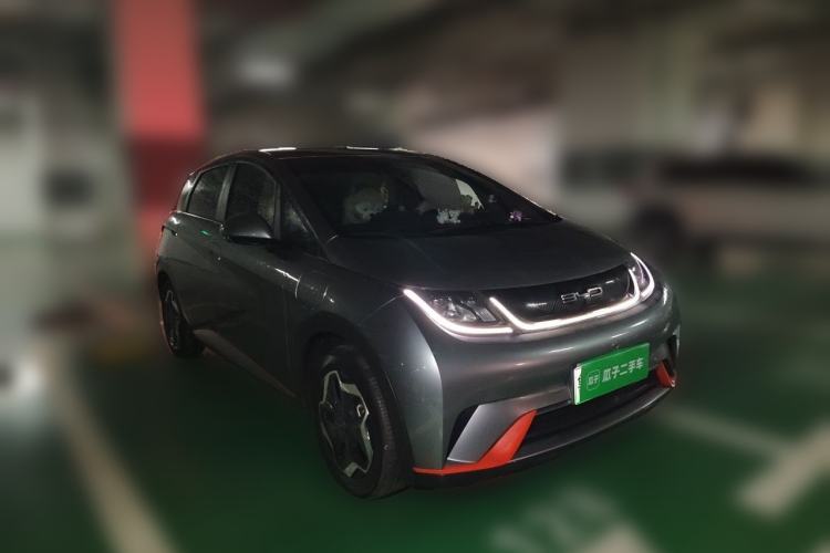 Used BYD Dolphin 2021 405 km Free Version Front Right 45 Deg