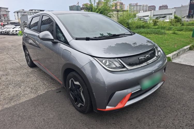 Used BYD Dolphin 2021 405 km Free Version Front Right 45 Deg