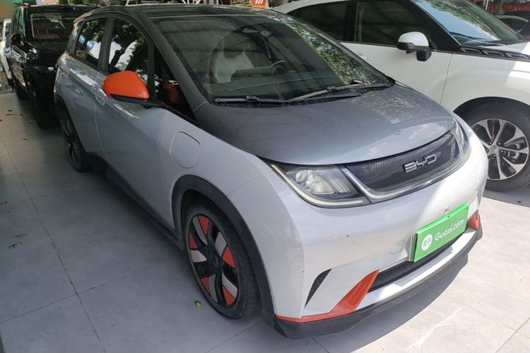 Used BYD Dolphin 2021 401km Knight Edition Front Right 45 Deg
