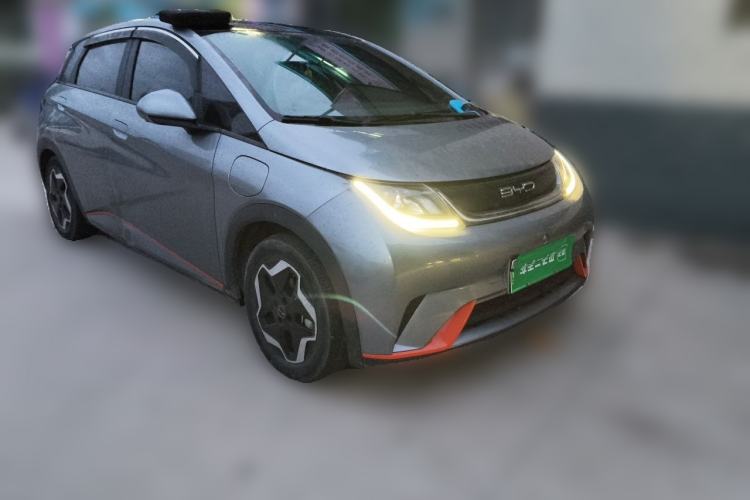 Used BYD Dolphin 2021 405 km Fashion Edition Front Right 45 Deg