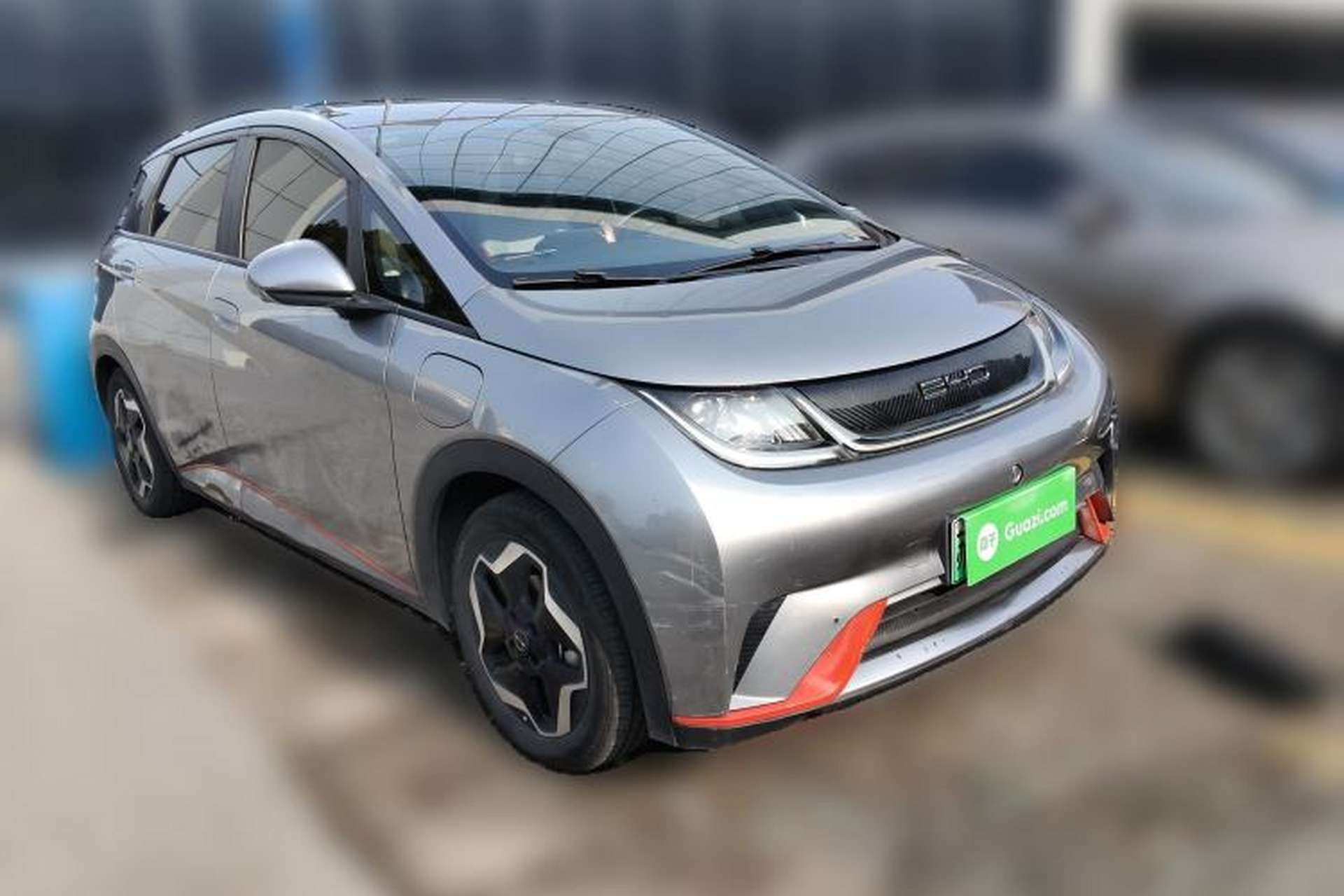 Used BYD Dolphin 2021 405 km Fashion Edition Front Right 45 Deg