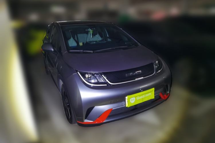 Used BYD Dolphin 2021 405 km Fashion Edition Front Right 45 Deg