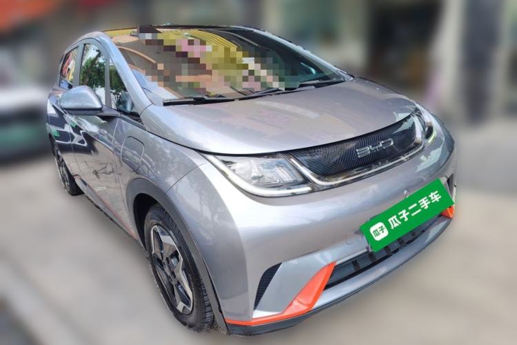 Used BYD Dolphin 2021 405 km Fashion Edition Front Right 45 Deg