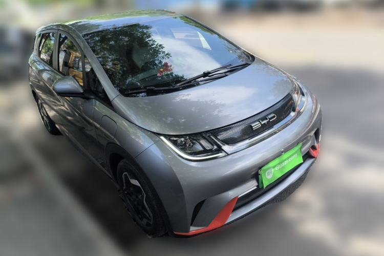 Used BYD Dolphin 2021 405 km Free Version Front Right 45 Deg