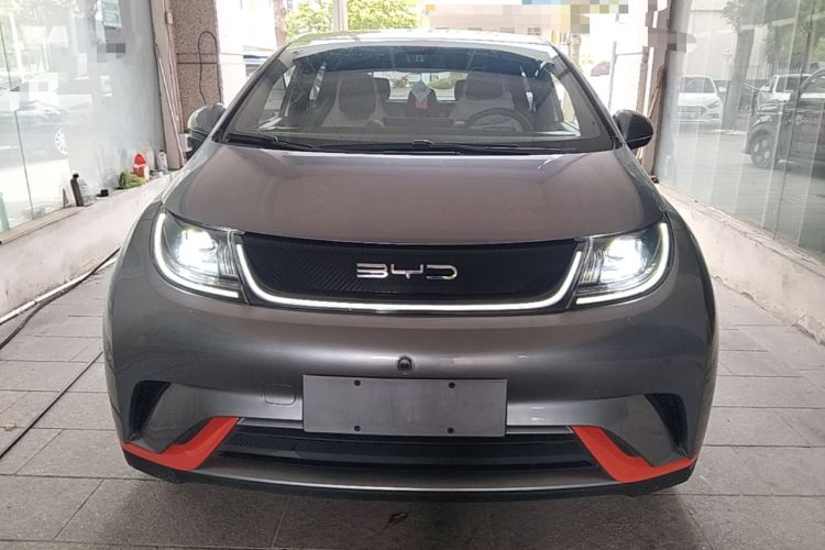 Used BYD Dolphin 2021 405 km Fashion Edition Front