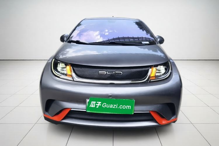 Used BYD Dolphin 2021 405 km Fashion Edition Front